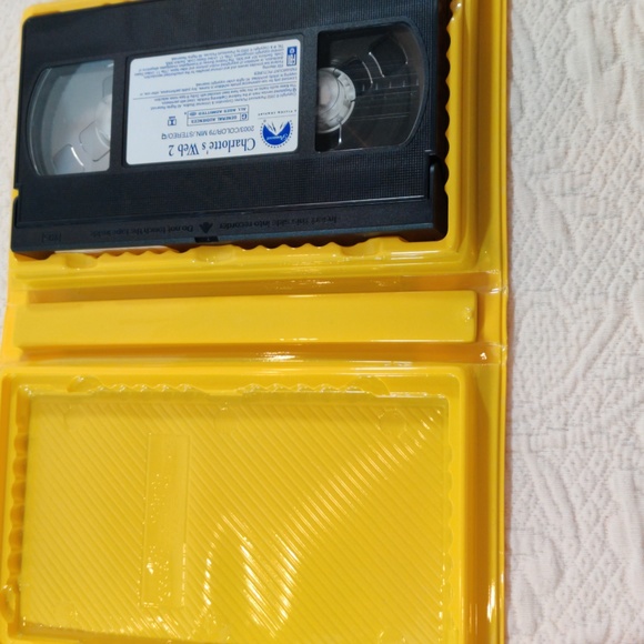 Charlotte's Web II Wilbur's Great Adventure VHS Movie Video Tape - Picture 5 of 7